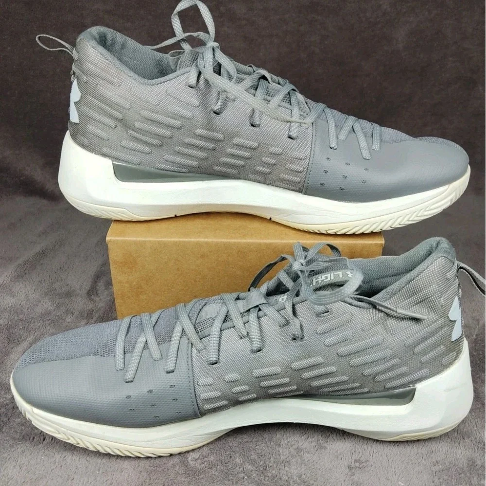 Under‎ Armour Lightning Men's Basketball Shoes Grey Size 13 3020619-100